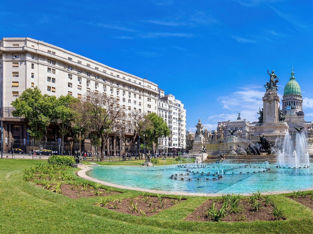 El imponente Congreso Nacional Argentino, ubicado en la Plaza del Congreso en Buenos Aires