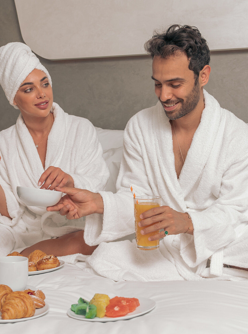 Das CR7 Superior Avenue im Pestana CR7 Marrakech hat ein großes Bett und ein modernes Design