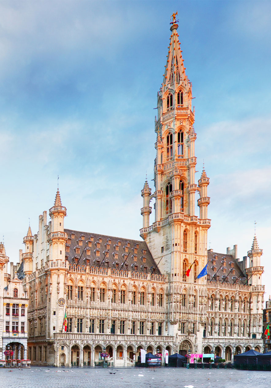 Discover hotels in Belgium and visit the Grand Palace, with its iconic historic buildings