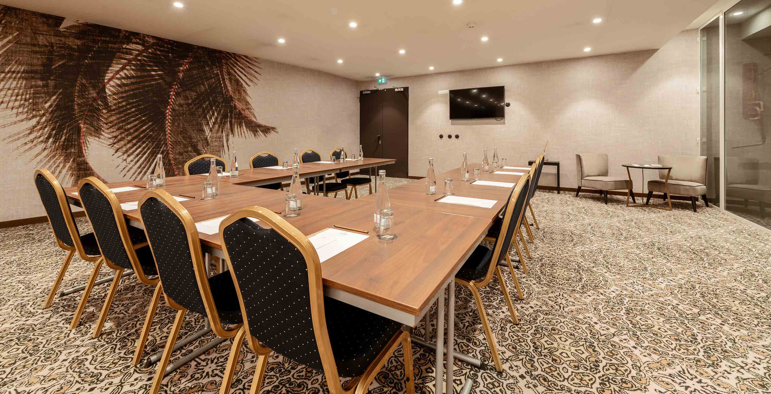 Pestana Porto - A Brasileira, a 5-star hotel in Porto, has two fully equipped meeting rooms
