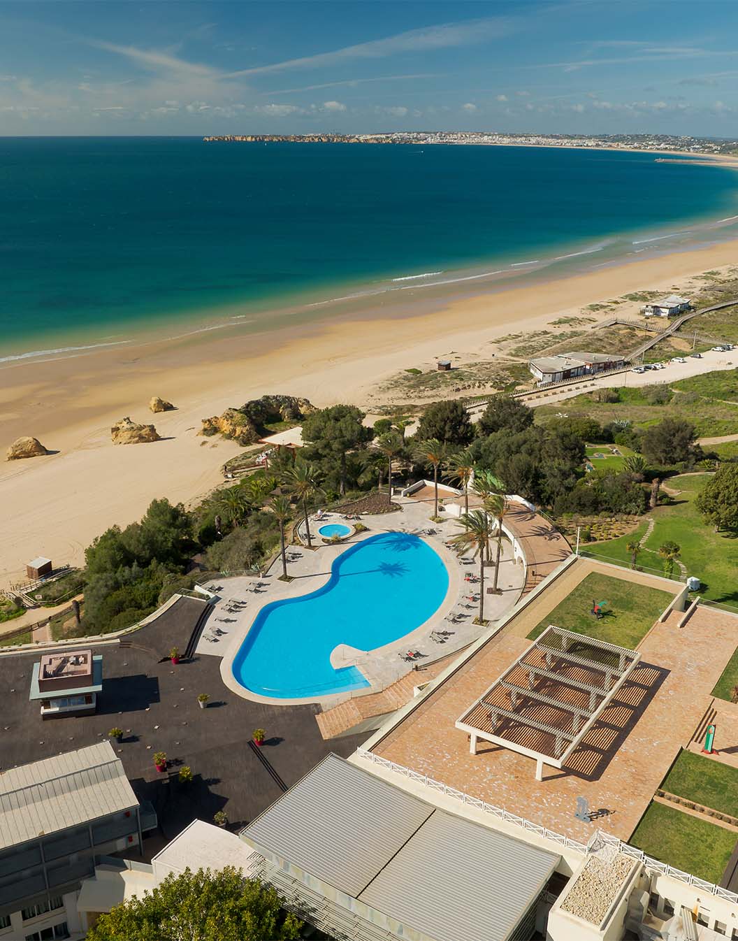 Aerial view of the pool at Pestana Alvor Praia, with direct access to the long stretch of sand at Praia dos Três Irmãos