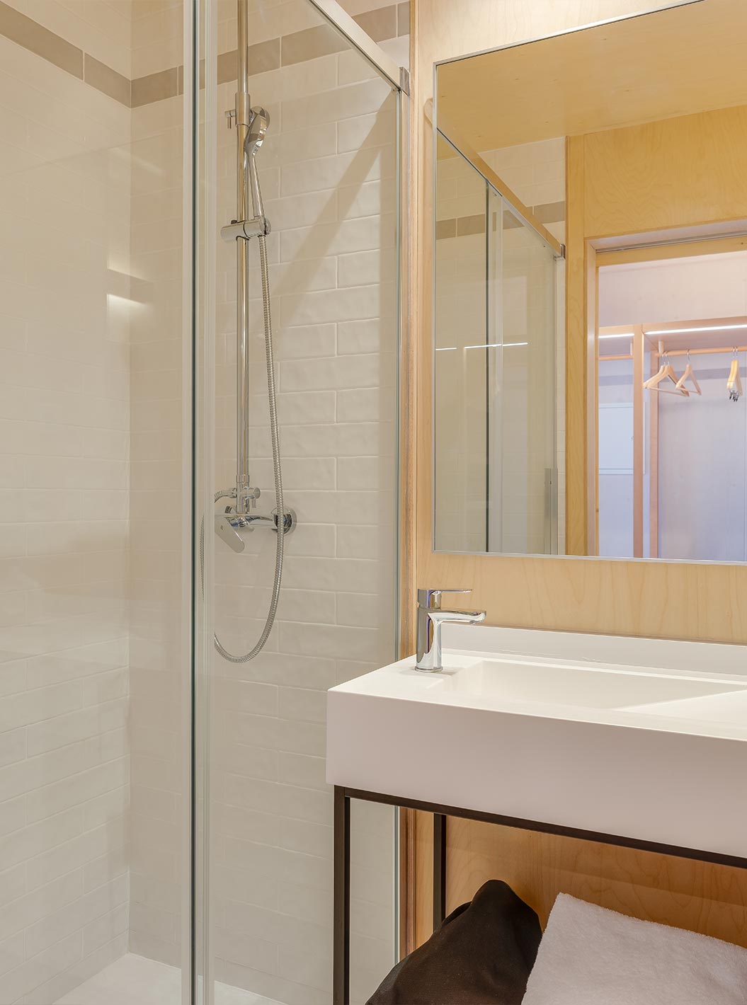 Superior Pool View Eco Resort at Pestana Dunas Porto Santo ALL INCLUSIVE featuring bright bathroom with glass shower