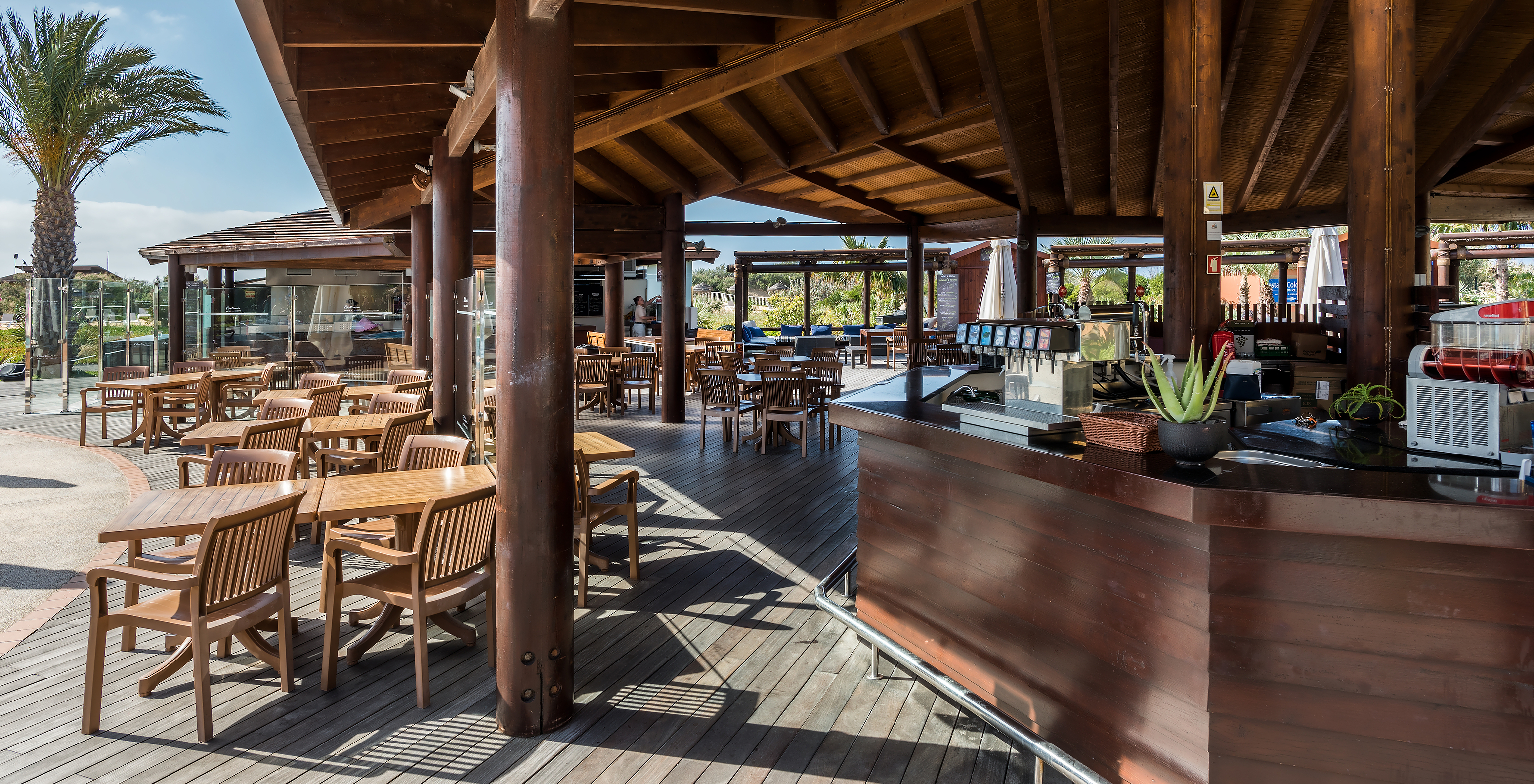 The Dunas bar at the 5-Star Resort in Porto Santo serves snacks and drinks outdoors by the pool
