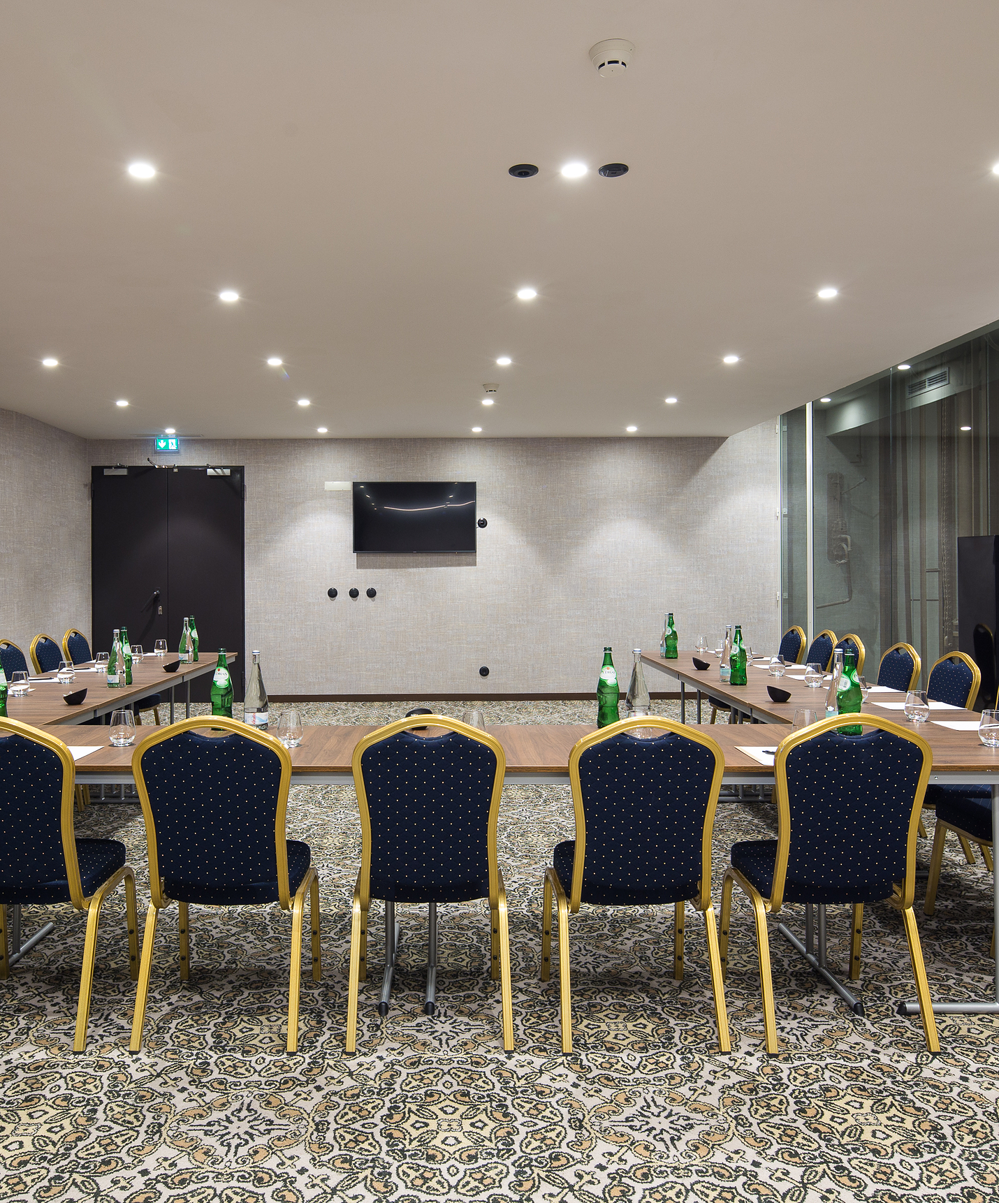 El Pestana Porto - A Brasileira, hotel de 5 estrellas en Oporto, cuenta con dos salas de reuniones equipadas