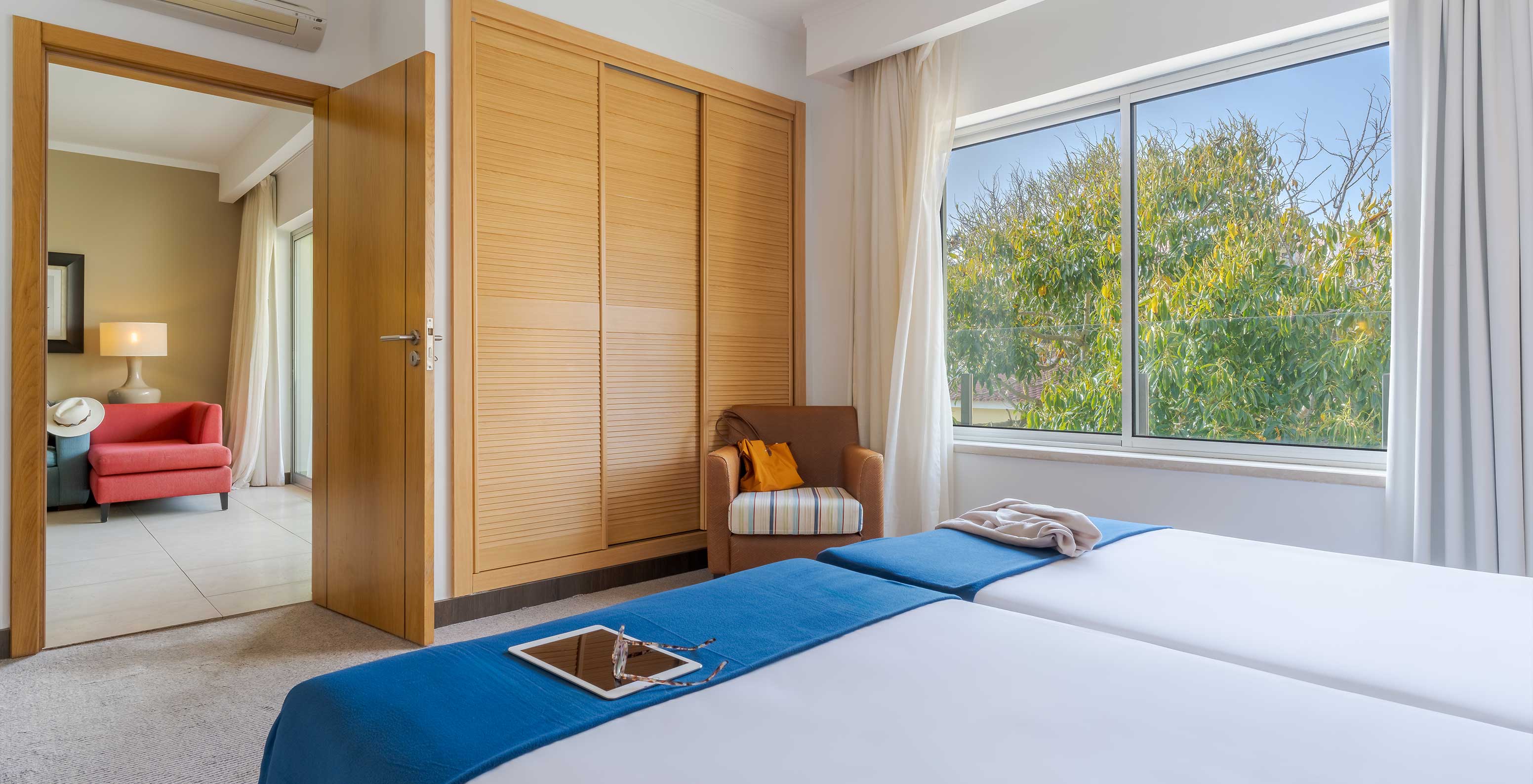Apartamento T1 Vista Jardín - Sala de estar y Kitchenette - Pestana Alvor Beach Villas