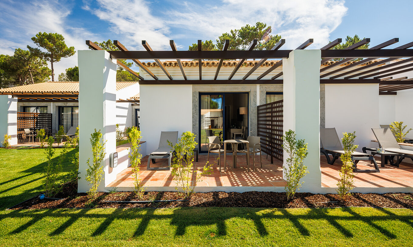 El Superior Vista Jardín en Pestana Vila Sol - Vilamoura tiene balcón espacioso con vista al jardín