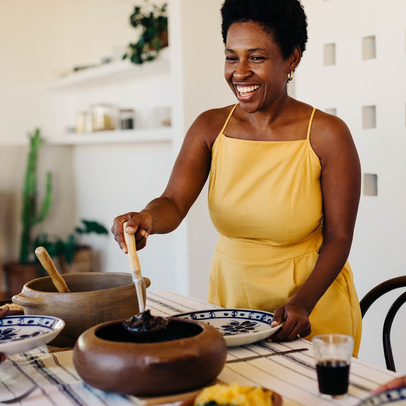Cuisine brésilienne Séjournez dans un hôtel Pestana et dégustez la cuisine typique du Brésil, comme la picanha accompagnée de haricots noirs.