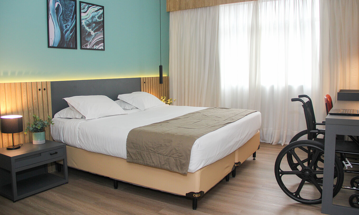 Le Superior Semi Adapté du Pestana Curitiba respecte les normes d'accessibilité pour personnes à mobilité réduite