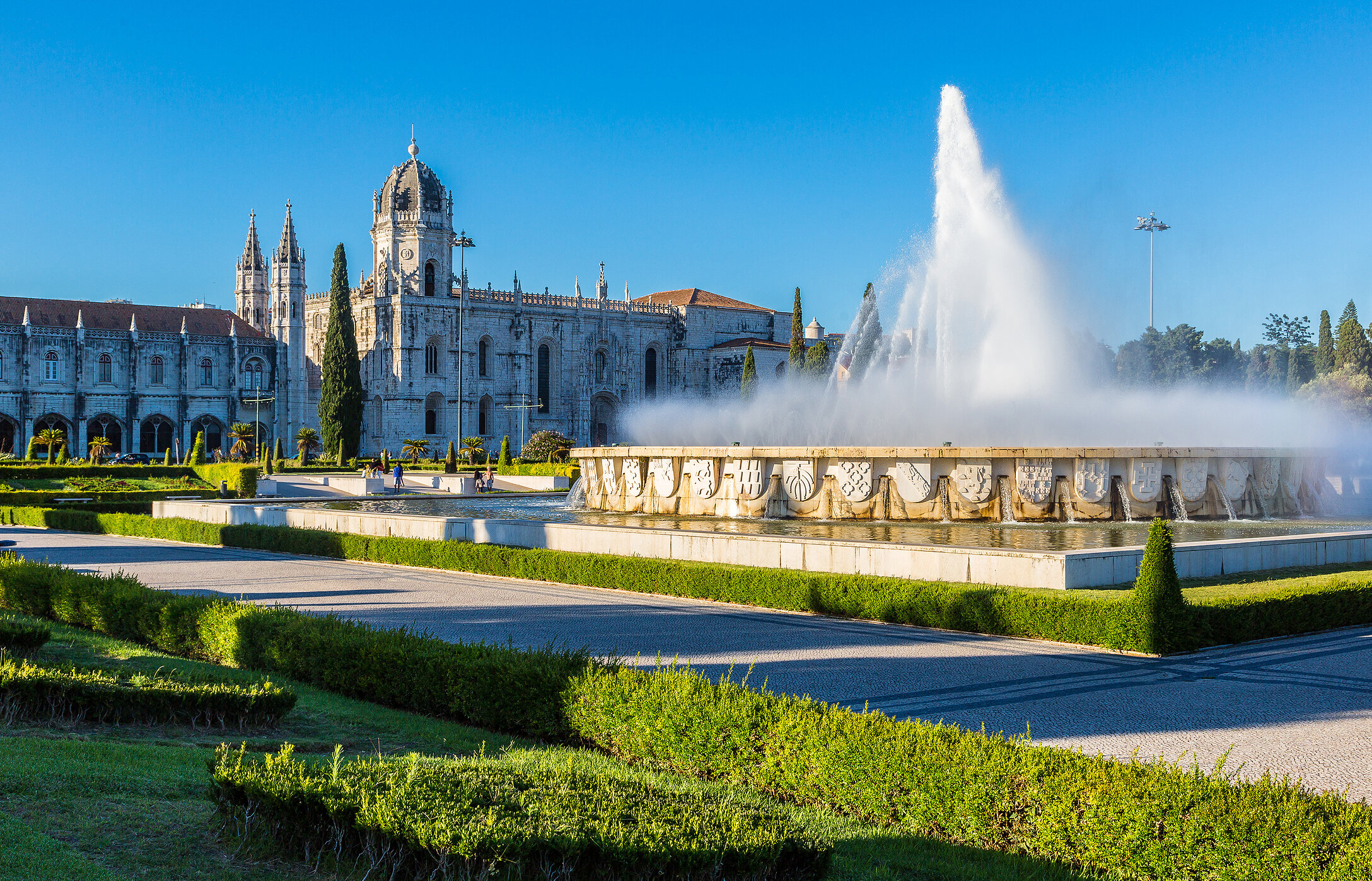 Het Jerónimos-klooster in Belém is een prachtig monument dat het tijdperk van de ontdekkingen van Portugal viert