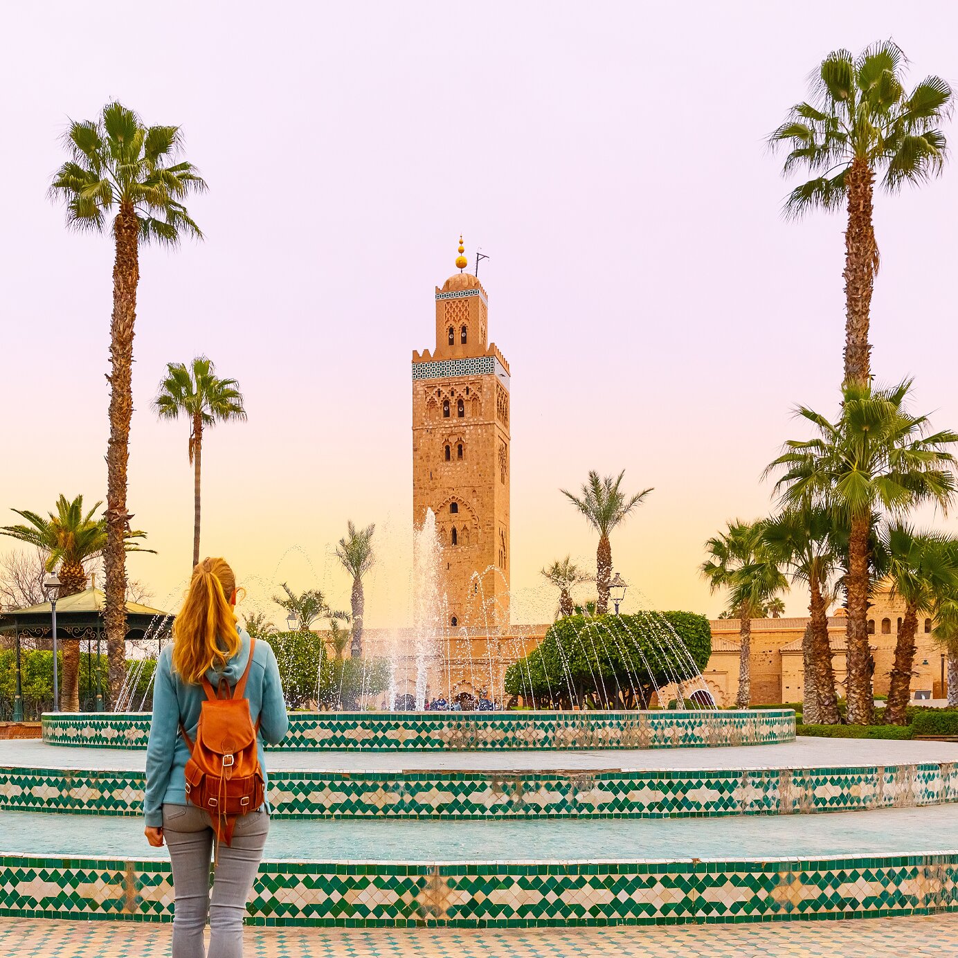 Marraquexe, Marrocos Fique num hotel Pestana e explore os monumentos e a beleza da arquitetura da cidade de Marraquexe, em Marrocos