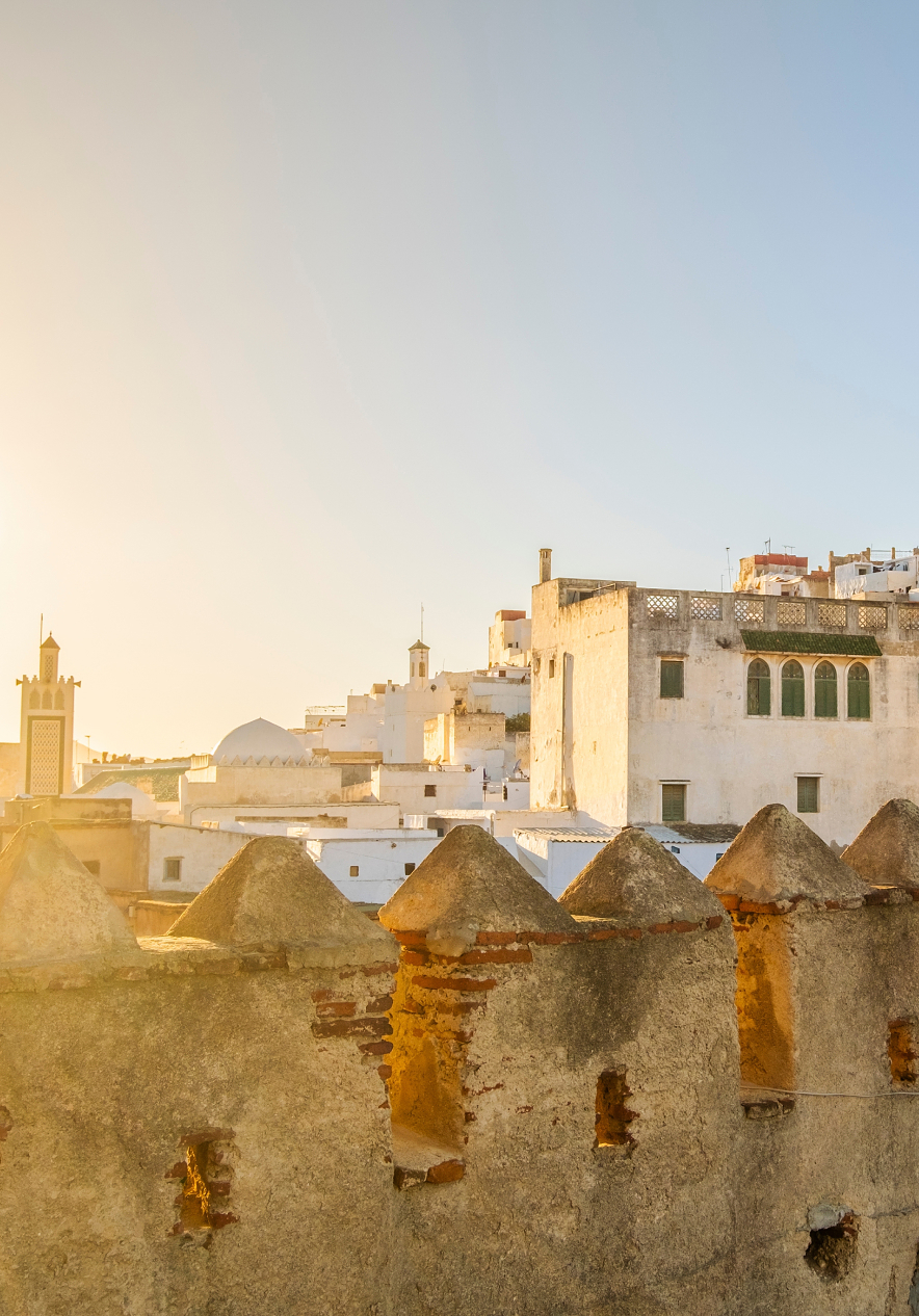 Übernachten Sie im Pestana Tanger und besuchen Sie die Medina von Tetouan mit ihrer arabischen und andalusischen Architektur