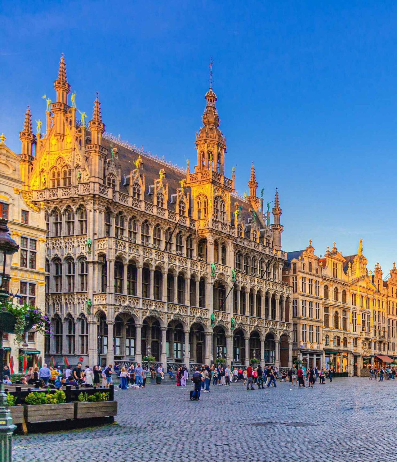 Übernachten Sie in einem Hotel in Brüssel, Belgien, nahe dem Stadtzentrum und besuchen Sie die berühmte Grand-Place
