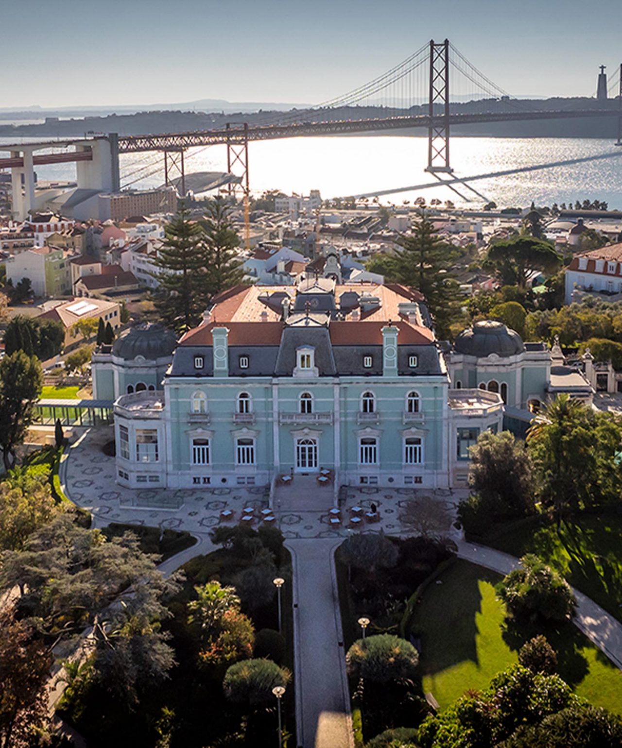 25 Palace