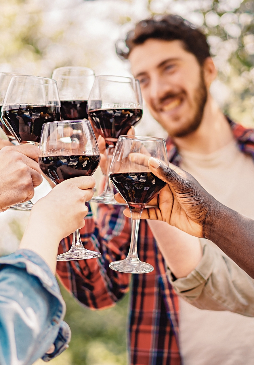 Stay at Pestana Fisherman Village and have fun with friends at Madeira's wine festival