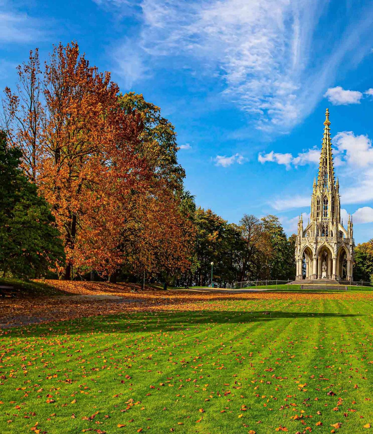 Séjournez dans un hôtel à Bruxelles, en Belgique, près du centre-ville et profitez de la beauté de ses jardins