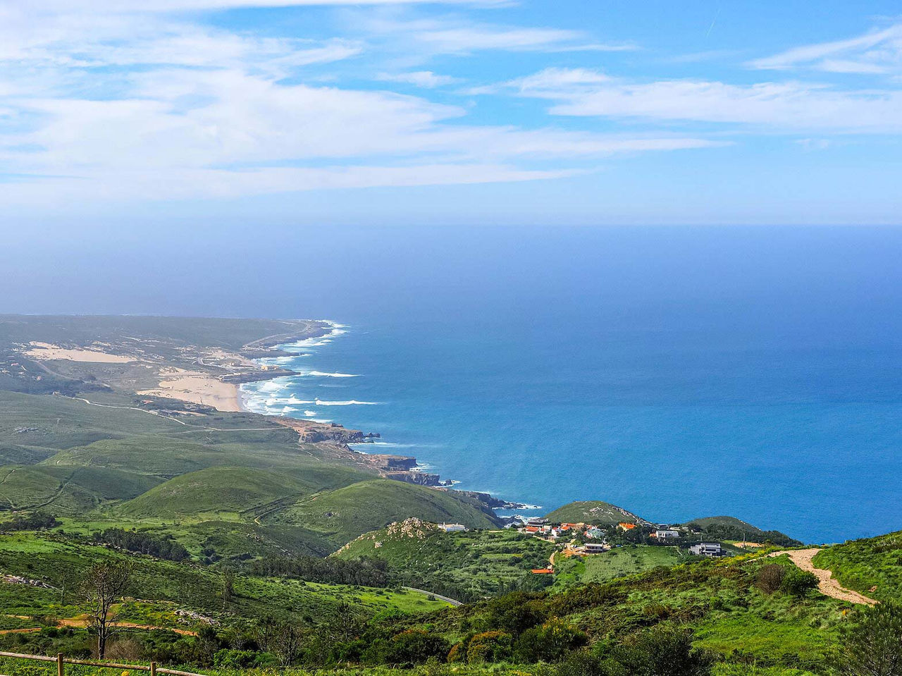Fique em Hotéis em Cascais, perto da praia e aproveite para fazer uma caminhada na Serra de Sintra